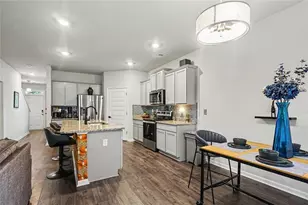351 Pepin Ct, Hoschton, GA 30548 - Photo 7
