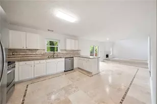 1339 Dalesford Dr, Alpharetta, GA 30004 - Photo 11