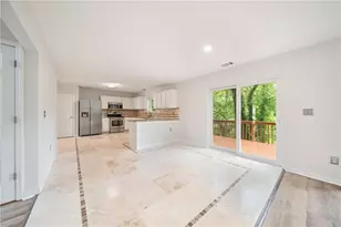 1339 Dalesford Dr, Alpharetta, GA 30004 - Photo 17