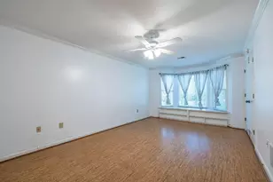5 Plantation Dr NE, Atlanta, GA 30324 - Photo 13