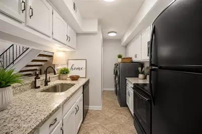 1345 Old Coach Road SW #15, Marietta, GA 30008 - Photo 11