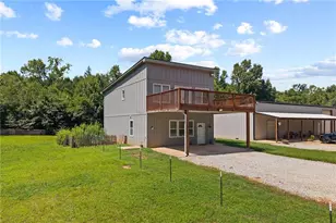 221 Columbus Dr, Homer, GA 30547 - Photo 7