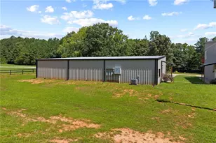 221 Columbus Dr, Homer, GA 30547 - Photo 69