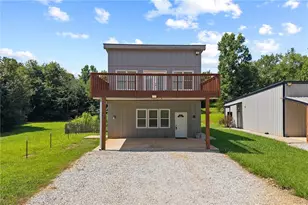 221 Columbus Dr, Homer, GA 30547 - Photo 5