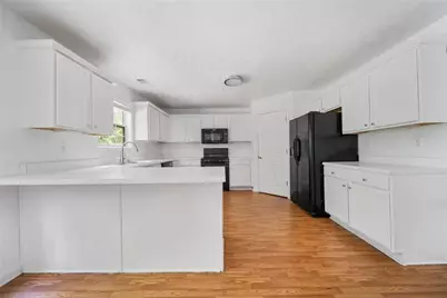 6906 Wynmeadow Drive, Stone Mountain, GA 30087 - Photo 17