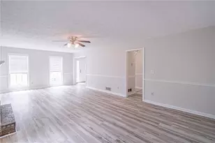 2402 Betsy Ct SW, Marietta, GA 30008 - Photo 13