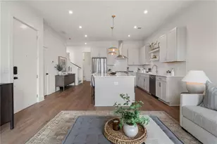 990 Bibbs Circle, Atlanta, GA 30318 - Photo 5