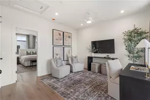 990 Bibbs Circle, Atlanta, GA 30318 - Photo 23