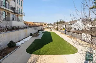 990 Bibbs Circle, Atlanta, GA 30318 - Photo 35