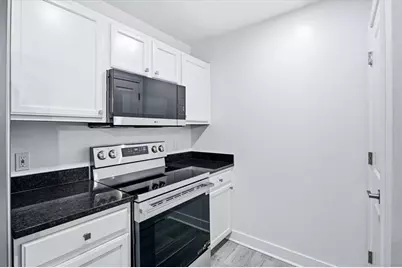3040 Peachtree Road NW #313, Atlanta, GA 30305 - Photo 3