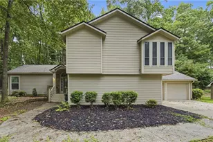 2293 Chimney Springs Dr, Marietta, GA 30062 - Photo 1