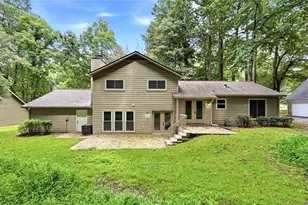 2293 Chimney Springs Dr, Marietta, GA 30062 - Photo 23