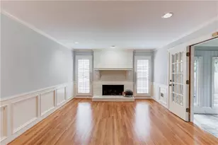 9620 River Lake Dr, Roswell, GA 30075 - Photo 13