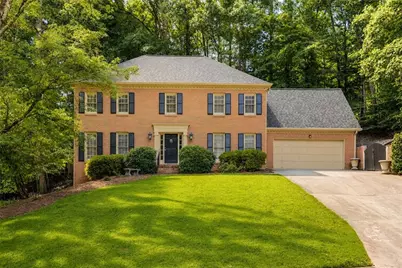 9620 River Lake Drive, Roswell, GA 30075 - Photo 1