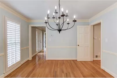 9620 River Lake Drive, Roswell, GA 30075 - Photo 11