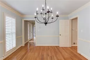 9620 River Lake Dr, Roswell, GA 30075 - Photo 11