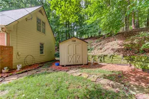 9620 River Lake Dr, Roswell, GA 30075 - Photo 57
