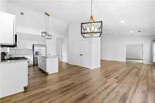 1525 Keystone Dr, Suwanee, GA 30024 - Photo 15