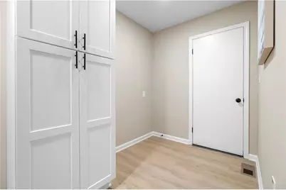 [Address not provided], Gainesville, GA 30501 - Photo 11