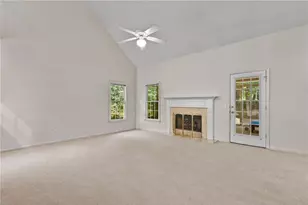 2910 Arbor Creek Ln, Atlanta, GA 30340 - Photo 3