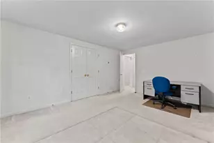 2910 Arbor Creek Ln, Atlanta, GA 30340 - Photo 47