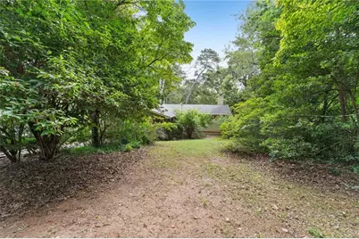 1640 Williams Circle, Cumming, GA 30041 - Photo 7