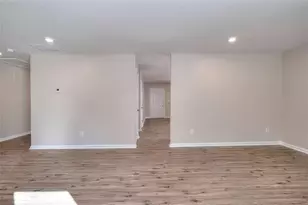 407 Wall St, Monroe, GA 30655 - Photo 9