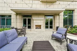 2795 Peachtree Road NE, Atlanta, GA 30305 - Photo 15