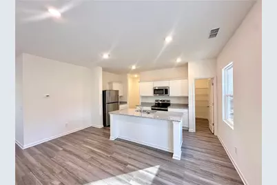 34 Crescent Boulevard, Carrollton, GA 30116 - Photo 5