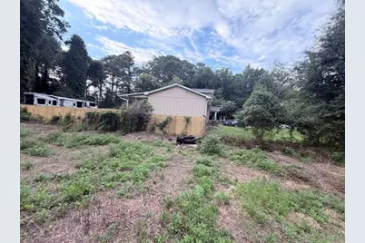 879 S Hairston Road S, Stone Mountain, GA 30088 - Photo 7