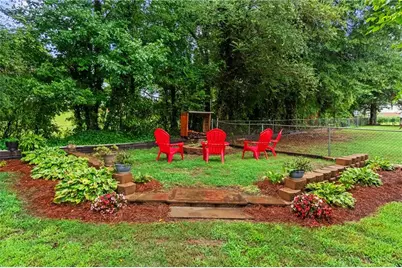657 Cole Drive SW, Lilburn, GA 30047 - Photo 29