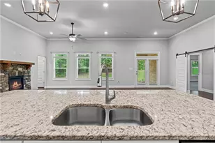 101 Chorley Run, Ellenwood, GA 30294 - Photo 29