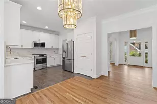 1711 Summit Glen Ln, Atlanta, GA 30329 - Photo 9