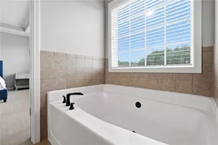 6911 Pierless Ave, Buford, GA 30518 - Photo 11