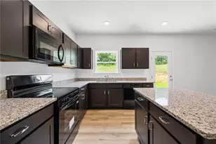 84 Willow Cir, Rock Spring, GA 30739 - Photo 11