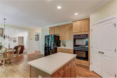 5989 Grand Loop Road, Sugar Hill, GA 30518 - Photo 17