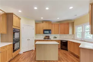 5989 Grand Loop Rd, Sugar Hill, GA 30518 - Photo 15