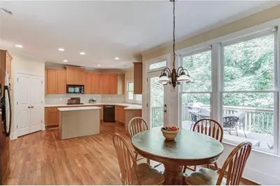 5989 Grand Loop Road, Sugar Hill, GA 30518 - Photo 13