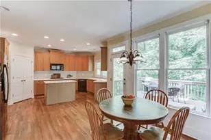 5989 Grand Loop Rd, Sugar Hill, GA 30518 - Photo 13