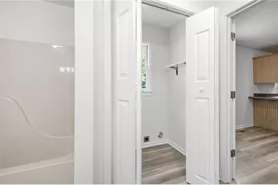 188 Poplar Street, Buford, GA 30518 - Photo 17