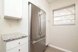 3660 Peachtree Road NE, Atlanta, GA 30319 - Photo 3