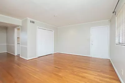 3660 Peachtree Road NE #E4, Atlanta, GA 30319 - Photo 5