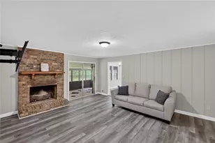2521 Country Club Dr, Conyers, GA 30013 - Photo 15