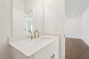 527 Godfrey Dr, Cumming, GA 30040 - Photo 51