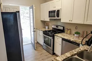 165 Riverstone Commons Cir, Canton, GA 30114 - Photo 3