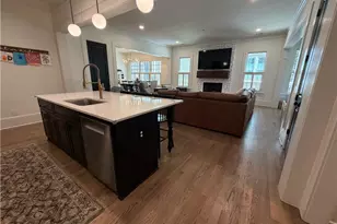 6530 Center Grove St, Cumming, GA 30040 - Photo 5
