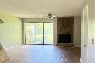 3241 Tennington Pl, Lawrenceville, GA 30044 - Photo 5