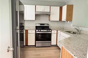 3241 Tennington Pl, Lawrenceville, GA 30044 - Photo 3