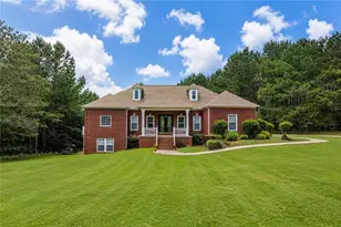 166 Freedom Ln, Commerce, GA 30530 - Photo 1