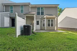 5606 Union Pointe Dr, Union City, GA 30291 - Photo 7
